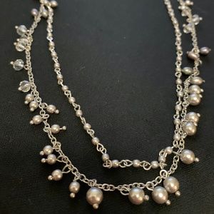 Fashionable Banana Republic Pearl Silver Necklace